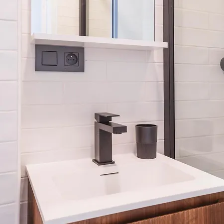 Maerch - Diestse 26 아파트